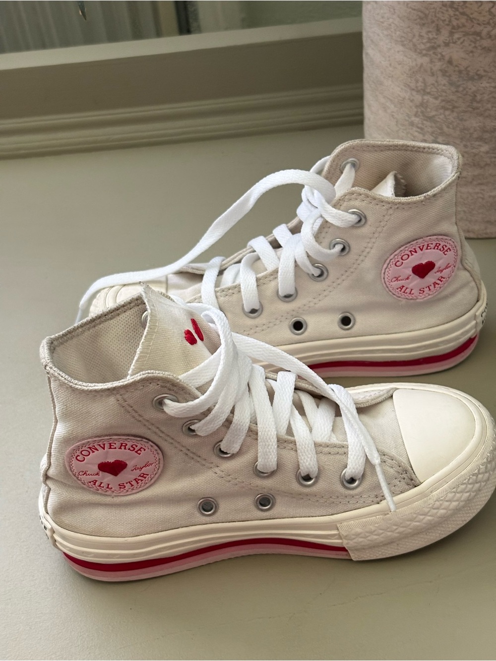 Converse Kids White High-Top Sneakers with Pink Heart Patch and Pink Stripe